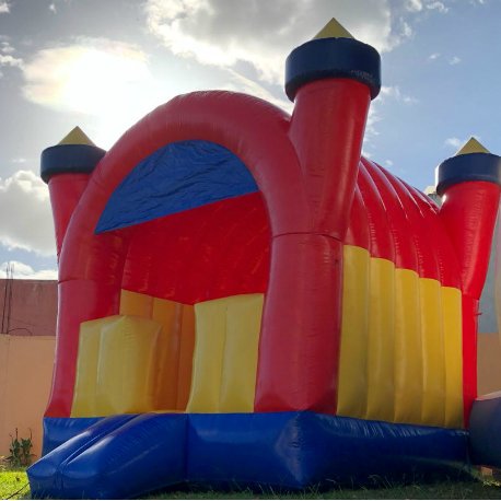 Castillo inflable Guatemala